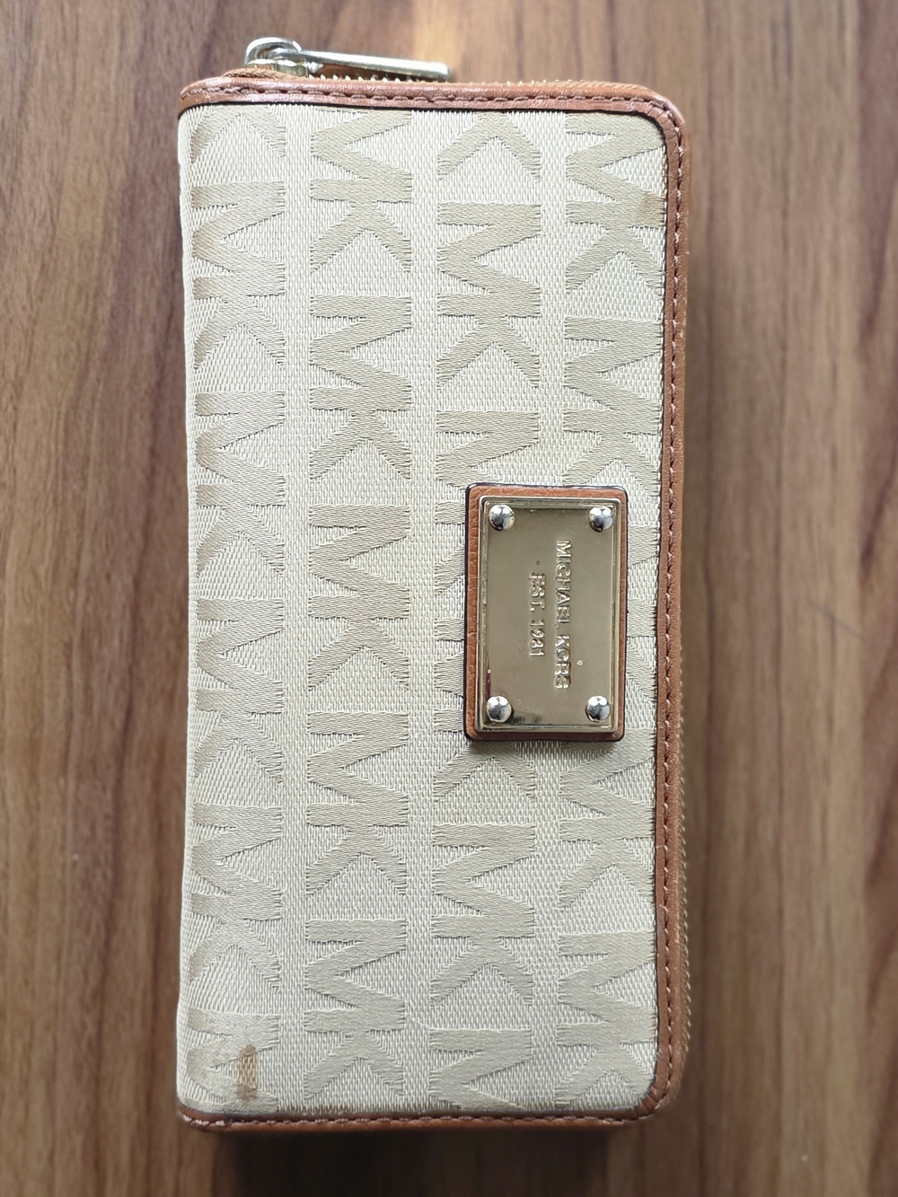 Michael Kors Beige Logo Zip Wallet